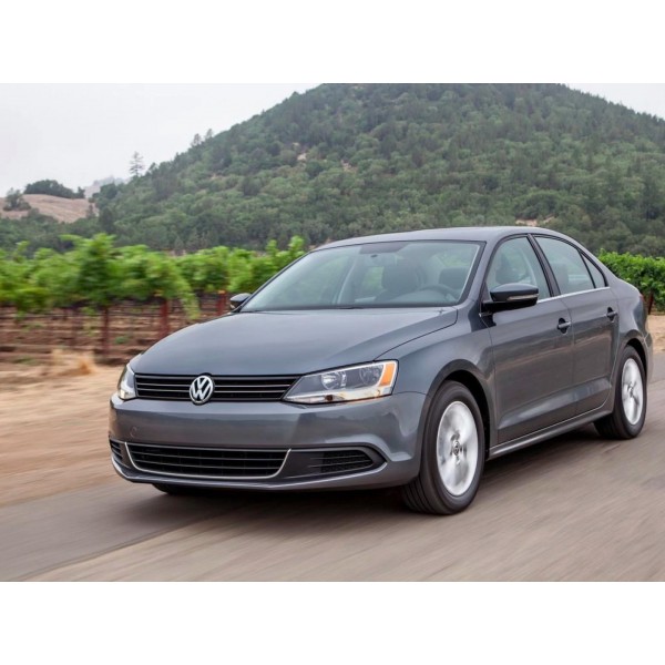 SUCATA JETTA 2014 - CARRO BATIDO PARA VENDA DE PEÇAS 