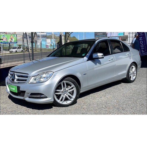 SUCATA MERCEDES C180 2012 - CARRO BATIDO PARA VENDA DE PEÇAS 