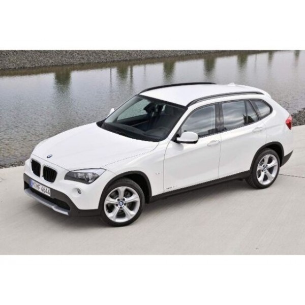 SUCATA BMW X1 2011 - CARRO BATIDO PARA VENDA DE PEÇAS 